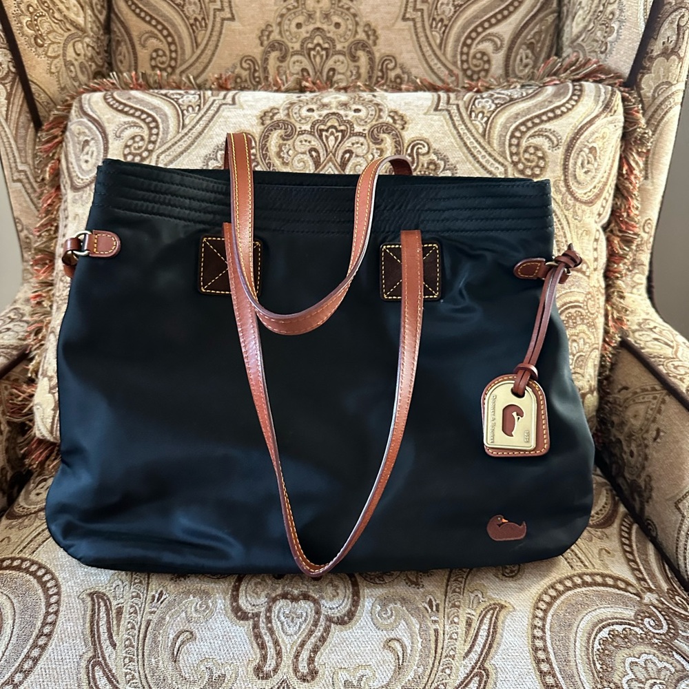 Elegant Black and Brown Women's Tote Bag
